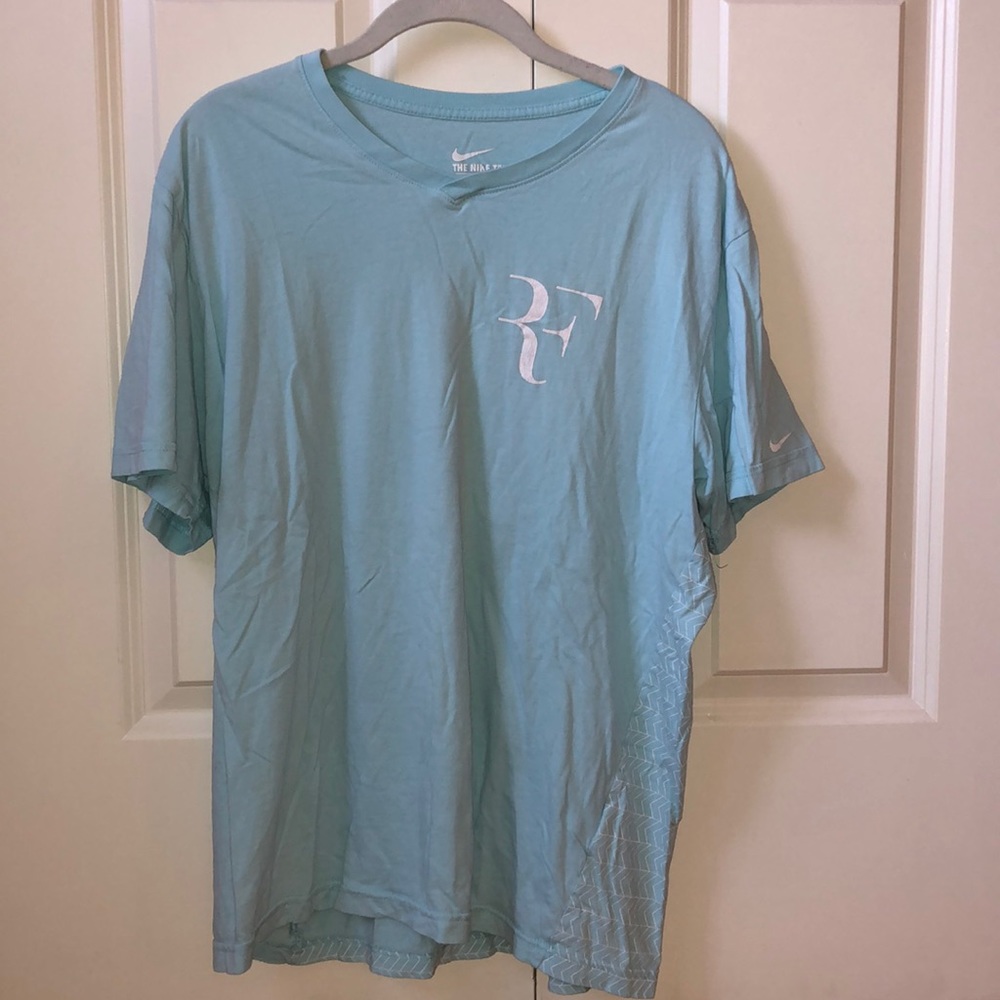 Limited edition Nike Roger Federer tshirt